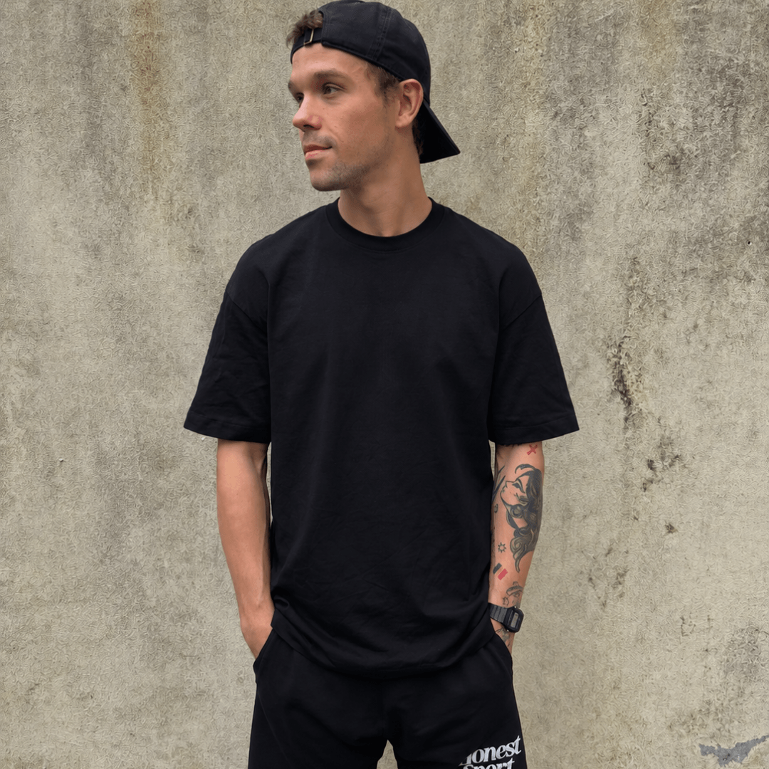 Oversized Tee Mockup Black